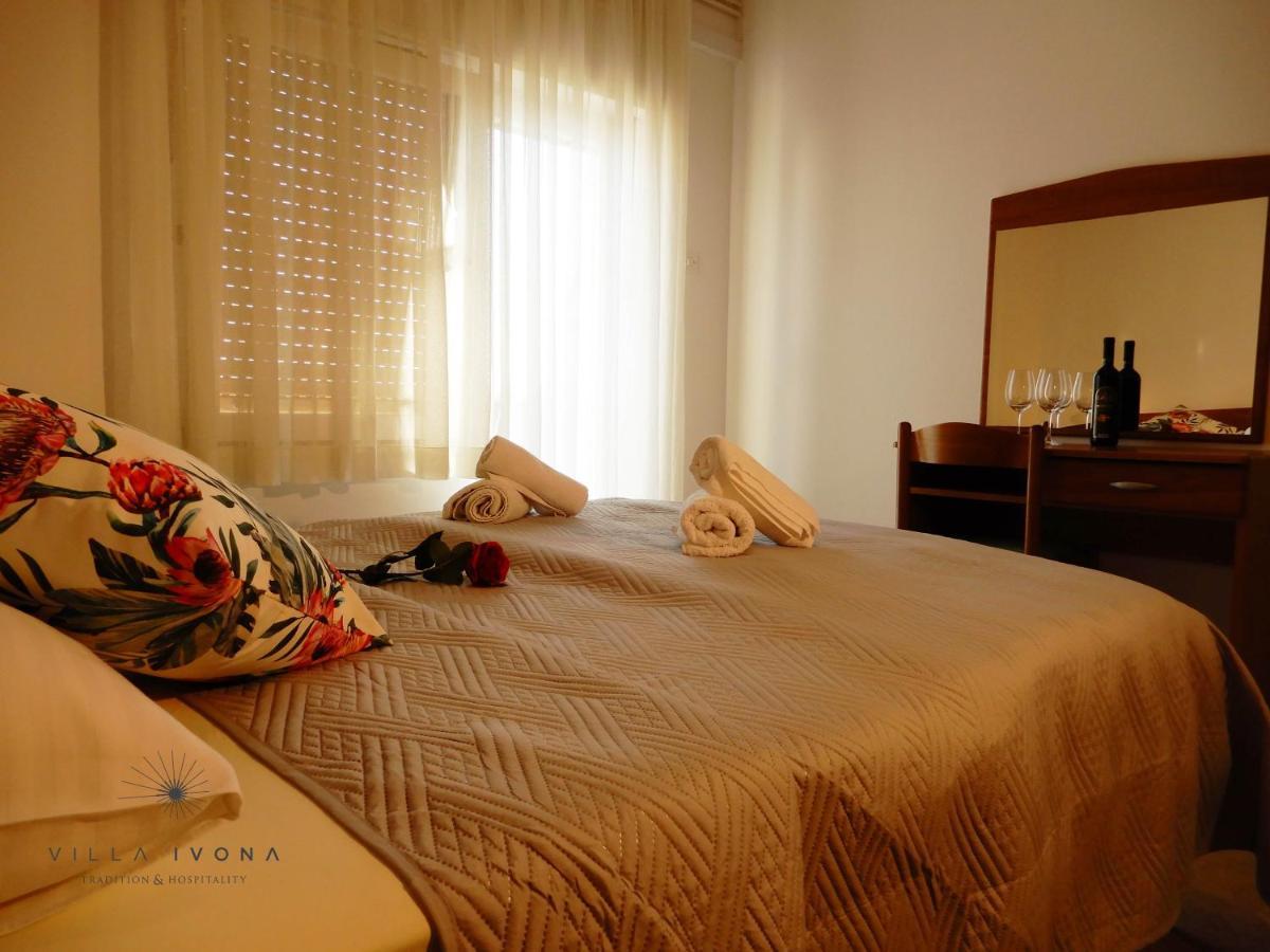 Bed And Breakfast Ivona Baška Voda Exterior foto