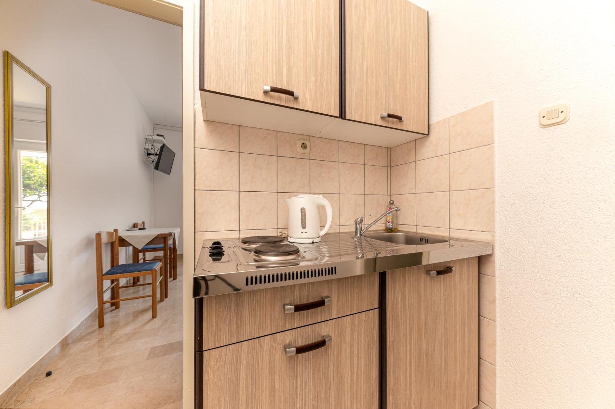 Bed And Breakfast Ivona Baška Voda Cameră foto